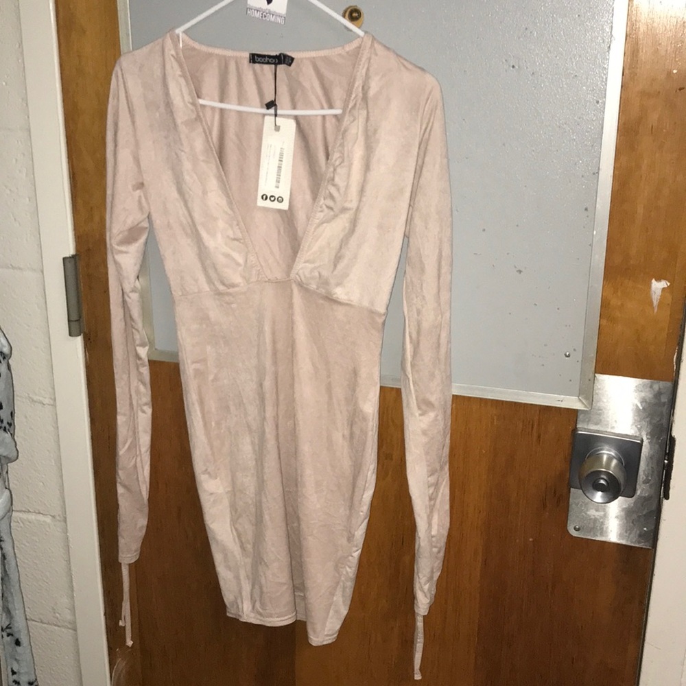 Boohoo Beige Lowcut Dress